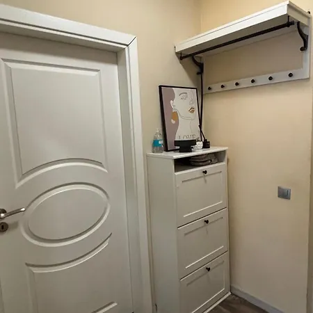 Apartmán Modern, Cute And Comfy - Free Private Parking *