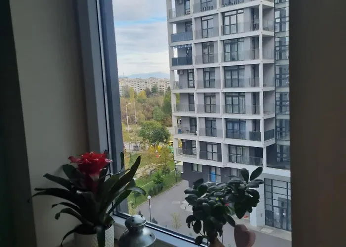 Modern, Cute And Comfy - Free Private Parking * София